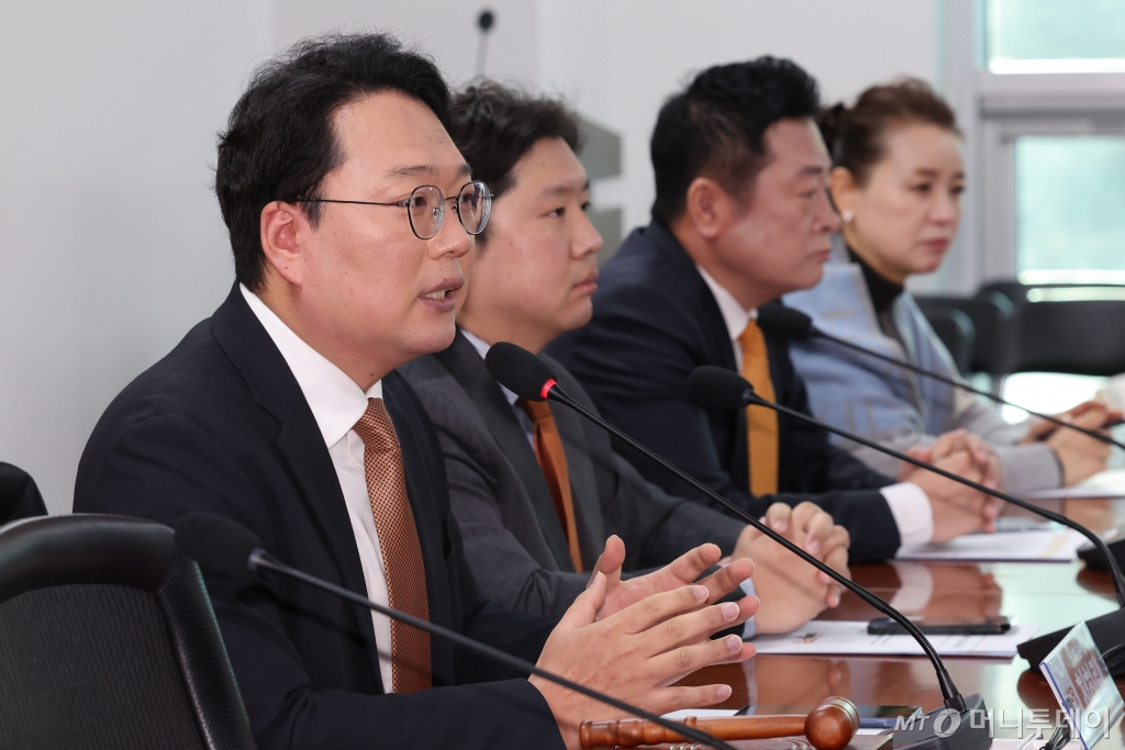 천하람 개혁신당 원내대표가 3일 오전 서울 여의도 국회 의원회관에서 열린 최고위원회의에서 발언을 하고 있다. 2025.02.03. /사진=뉴시스 /사진=권창회
