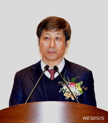 2013년 울산 서현이 학대사망사건에서, 당시 '살인죄'로 판결을 내렸던 구남수 부장판사./사진=뉴시스