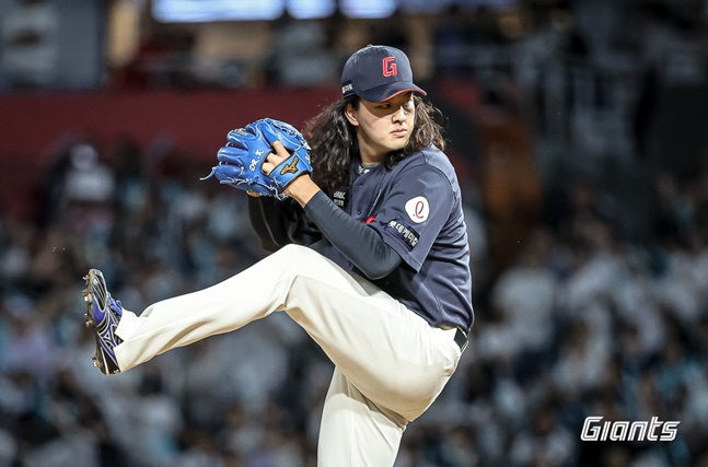 롯데 김원중. /사진=롯데 자이언츠 제공