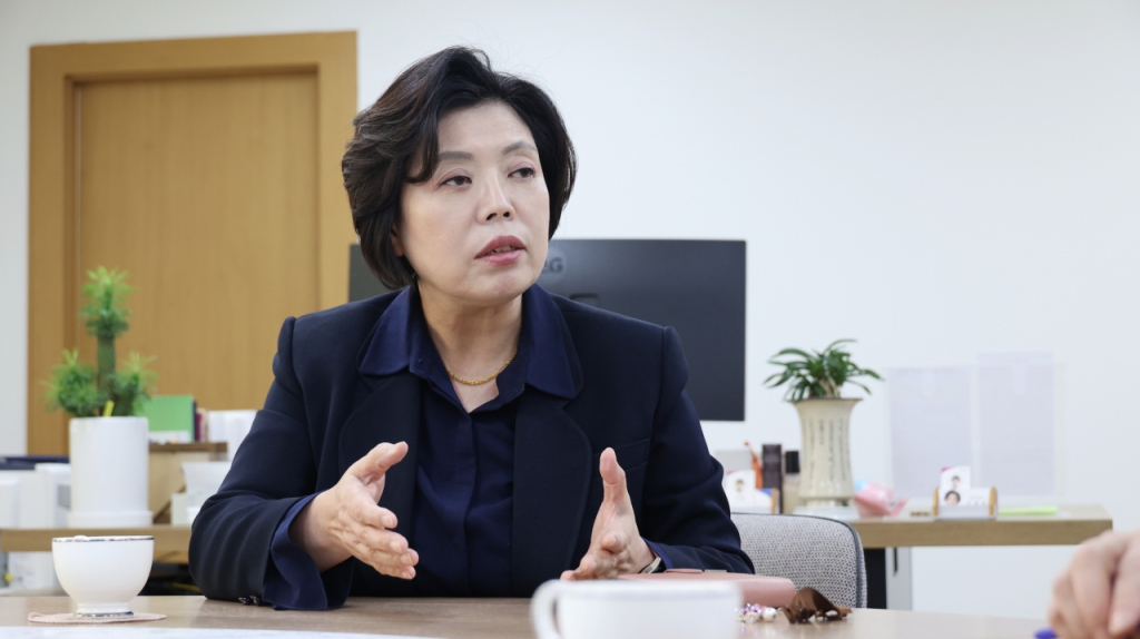 머니투데이와 인터뷰 중인 신계용 과천시장./사진=권현수기자