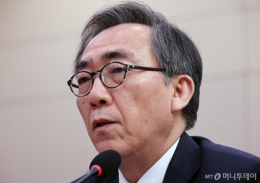 조태열 외교부 장관이 24일 오후 국회 외교통일위원회 전체회의에서 의원 질의에 답변하고 있다. / 사진=뉴시스