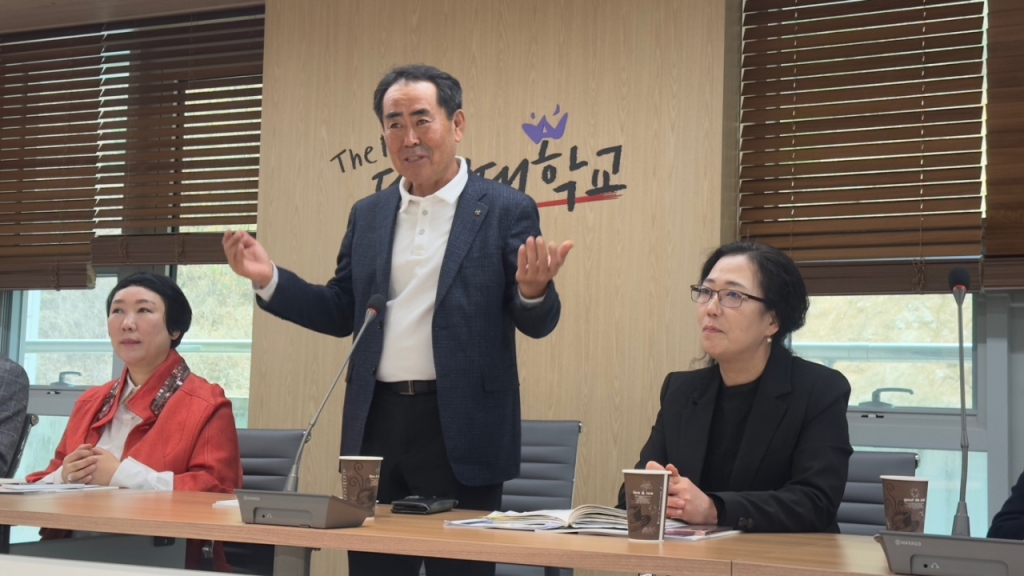 김영수 진접자치위원회장이 토론회에서 발언하고 있다./사진제공=대경대