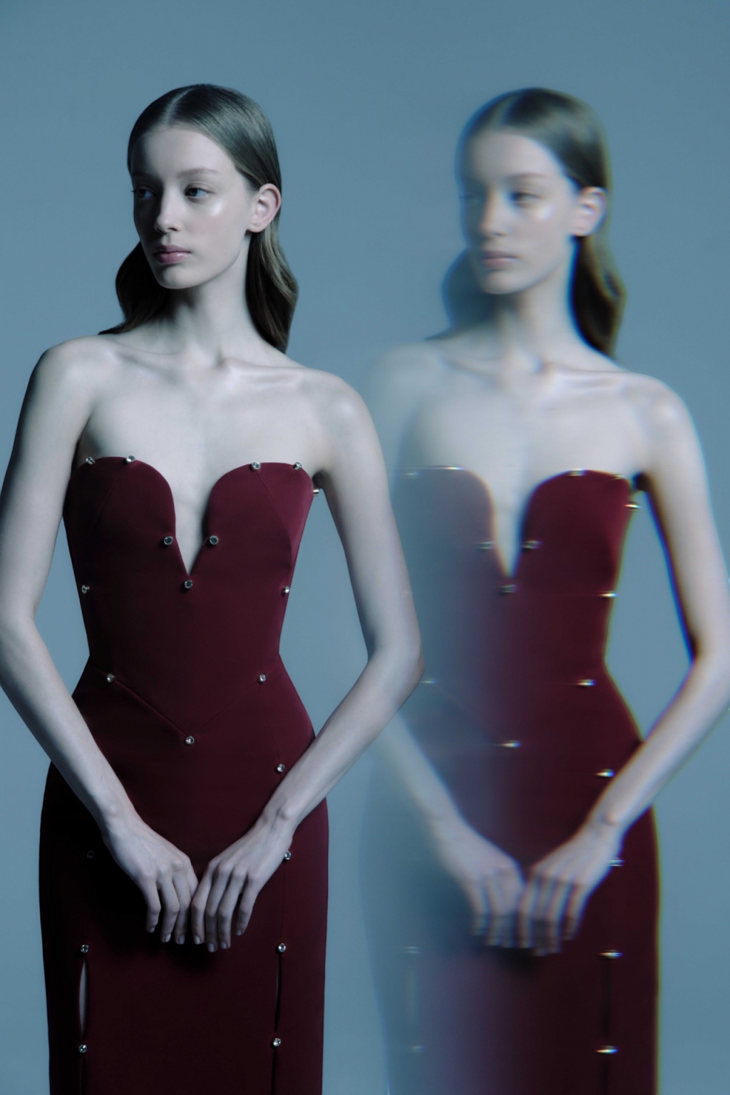 그룹 블랙핑크 제니가 지난 29일(현지시간) 미국 대중 음악 시상식 '빌보드 위민 인 뮤직' 시상식 참석 당시 소화한 패션 브랜드 '주하이르 무하드'의 2025 가을 컬렉션 드레스. /사진=주하이르 무라드(Zuhair Murad) 공식 홈페이지