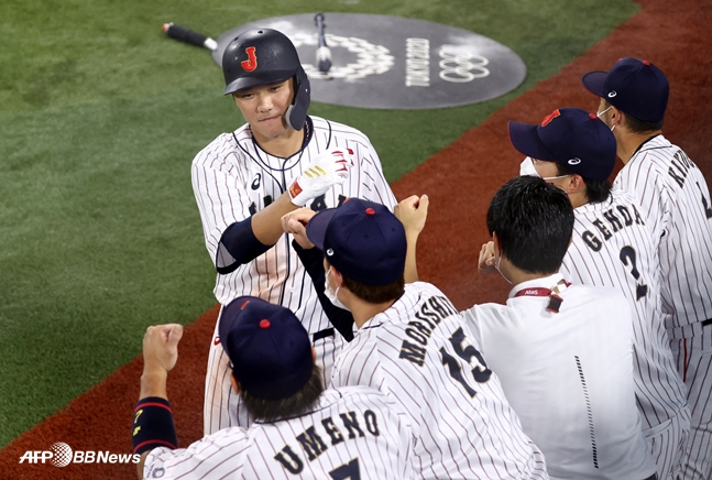 도쿄올림픽에서의 사카모토의 모습(왼쪽 위). /AFPBBNews=뉴스1