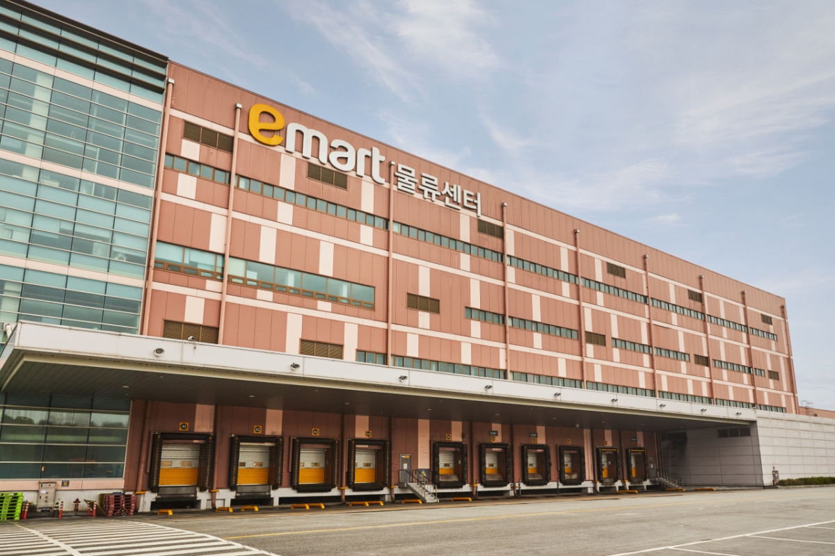 이마트 여주 물류센터 전경. /사진제공=이마트