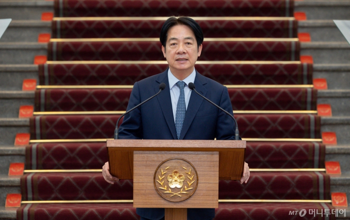 (타이베이 AFP=뉴스1) 우동명 기자 = 라이칭더 대만 총통이 13일(현지시간) 타이베이에서 '중국 침투 위협' 종합대책을 발표하고 있다. 2025.03.14  ⓒ AFP=뉴스1  Copyright © 뉴스1. All rights reserved. 무단 전재 및 재배포,  AI학습 이용 금지. /사진=(타이베이 AFP=뉴스1) 우동명 기자