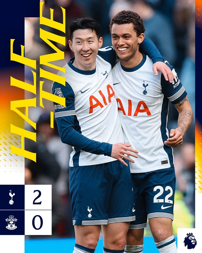 손흥민(왼쪽)과 존슨. /사진=토트넘 핫스퍼 SNS