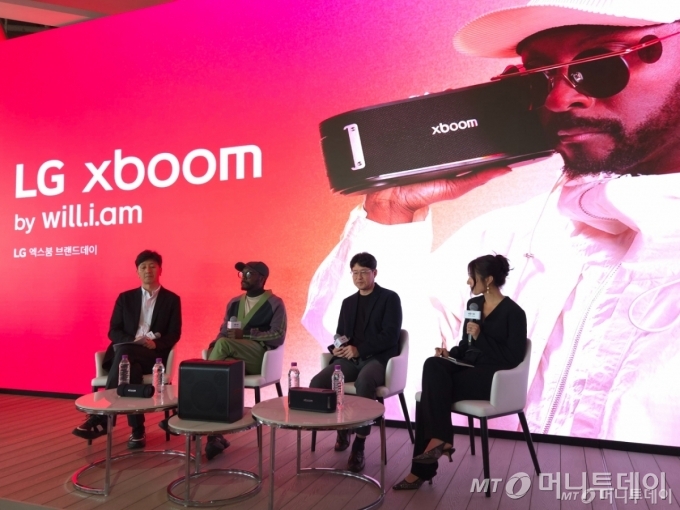 LG전자는 지난 7일 서울 영등포구 그라운드220에서 'LG 엑스붐 브랜드 데이'를 개최했다. 왼쪽부터 오승진 LG전자 한국영업본부 MS마케팅담당 상무, 윌아이엠, 이정석 LG전자 오디오사업 담당 전무./사진=최지은 기자