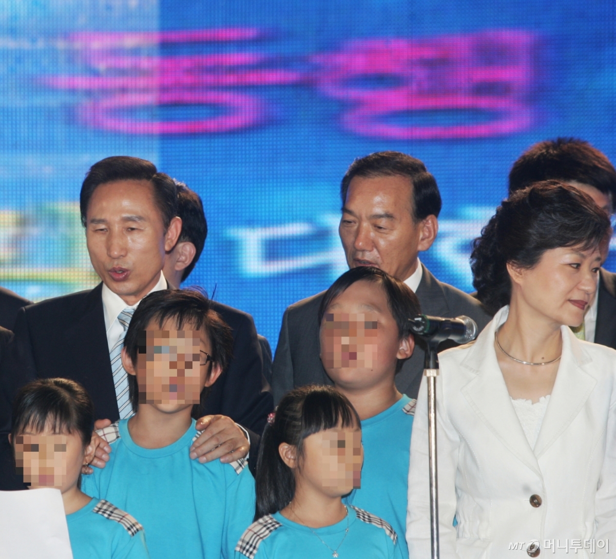 이명박 전 대통령(왼쪽)과 박근혜 전 대통령. / 사진=머니투데이 DB