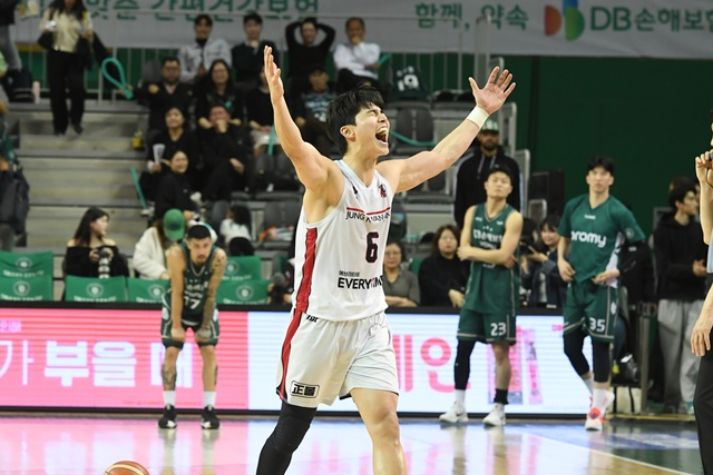 포효하는 박지훈. /사진=KBL 제공