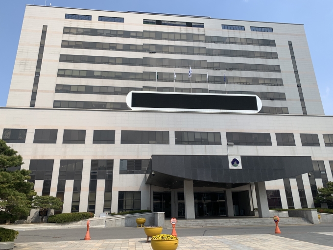 ▲군산시청/사진=홍세미 기자