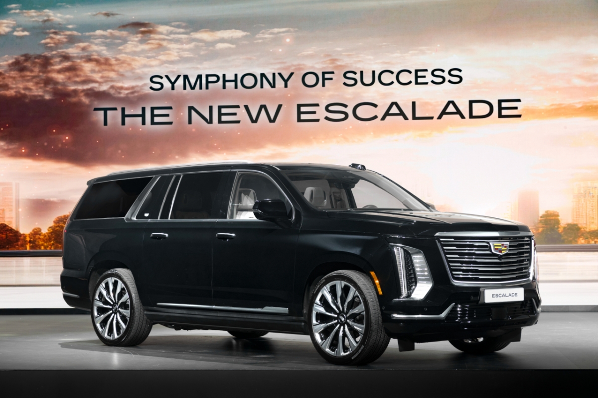 캐딜락 신형 에스컬레이드 상륙…한국GM, 철수설에 