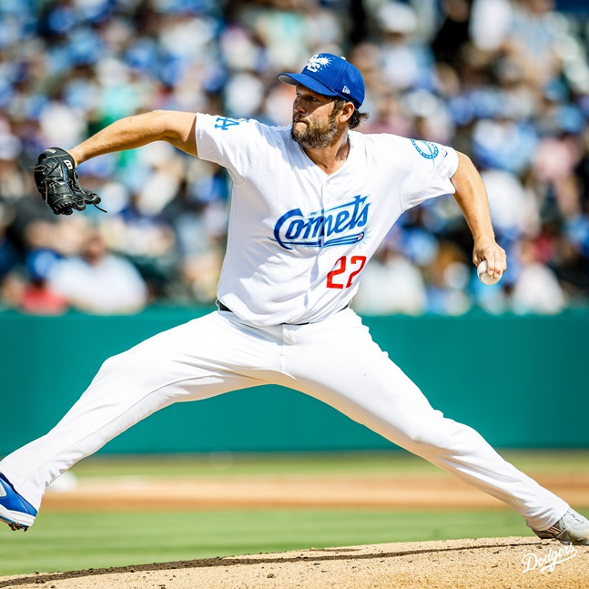 클레이튼 커쇼가 17일(한국시간) 재활등판을 진행하고 있다. /사진=LA 다저스 공식 SNS 갈무리