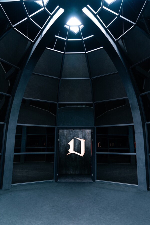 데스룸/사진=넷플릭스