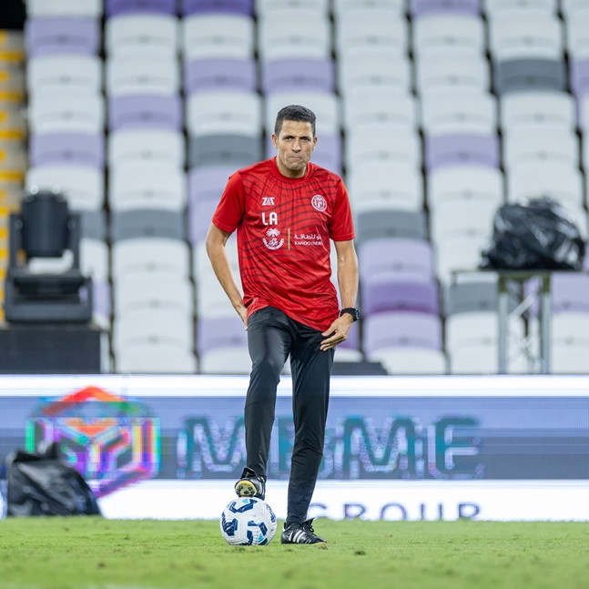 아무타 감독. /사진=알 자지라 공식 SNS