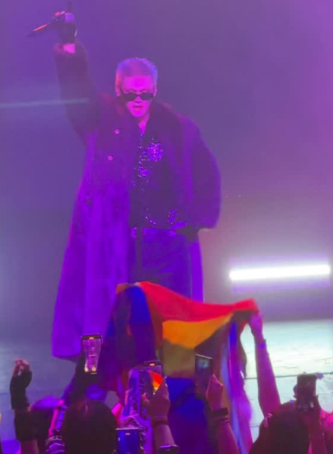 그룹 저스트비 배인이 한국 남자 아이돌 멤버 최초로 커밍아웃했다. /사진=저스트비 배인 인스타그램