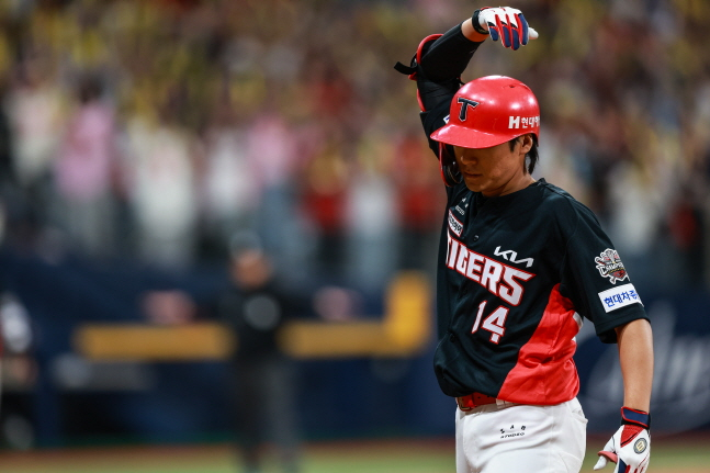 결승타를 날린 뒤 세리머니를 하고 있는 김규성. /사진=KIA 타이거즈 제공