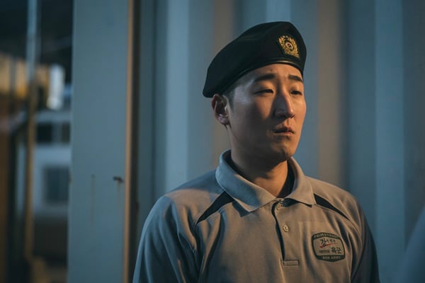 지니 TV 오리지널 드라마 '신병3'의 성윤모 역 김현규./사진=KT 스튜디오 지니