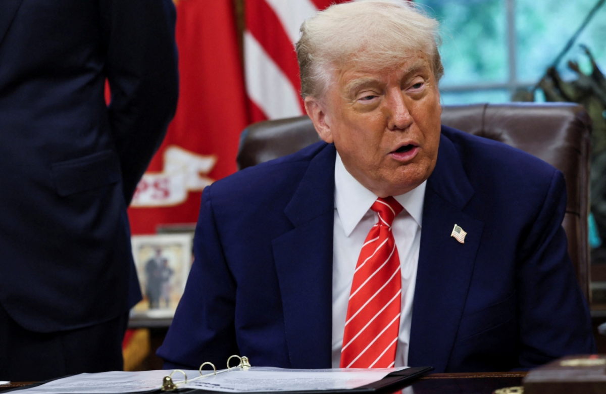 (워싱턴DC 로이터=뉴스1) 류정민 특파원 = 도널드 트럼프 미국 대통령이 8일(현지시간) 워싱턴DC 백악관 오벌 오피스에서 영국과의 무역 협상에 대해 발표하고 있다. 2025.05.08  ⓒ 로이터=뉴스1  Copyright © 뉴스1. All rights reserved. 무단 전재 및 재배포,  AI학습 이용 금지. /사진=(워싱턴DC 로이터=뉴스1) 류정민 특파원