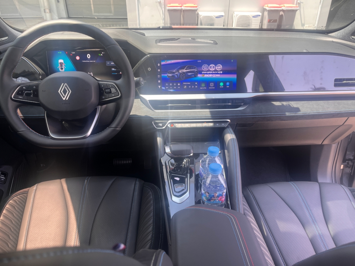 그랑 콜레오스 2.0 가솔린 터보 에스프리 알핀 4WD 내부 모습/사진= 임찬영 기자