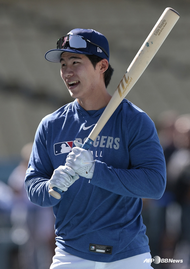 웃으며 훈련하고 있는 김혜성. /AFPBBNews=뉴스1