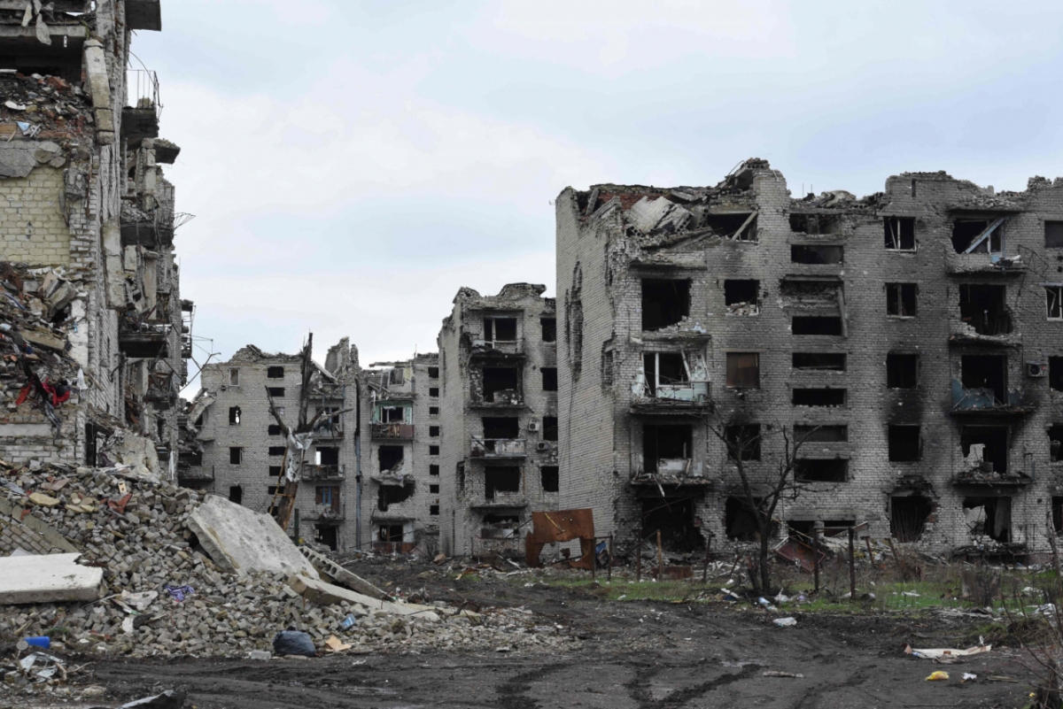 (마린카 AFP=뉴스1) 우동명 기자 = 1일(현지시간) 러시아가 점령한 우크라이나 도네츠크의 마린카에서 폐허가 된 채 버려진 건물들이 보인다. 2025.04.03 ⓒ AFP=뉴스1 Copyright © 뉴스1. All rights reserved. 무단 전재 및 재배포, AI학습 이용 금지. /사진=(마린카 AFP=뉴스1) 우동명 기자