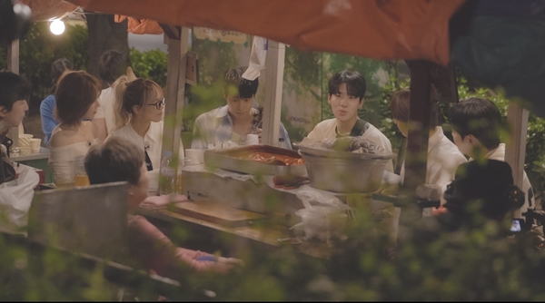 KBS 2TV 새 음악 예능 프로그램 '방판뮤직 : 어디든 가요'/사진제공= KBS 2TV '방판뮤직 : 어디든 가요'