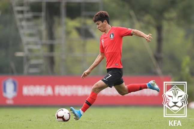 연령별 대표팀에 나섰던 전진우의 모습. /사진=대한축구협회