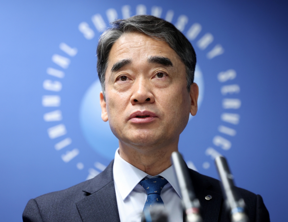 함용일 금융감독원 자본시장·회계담당 부원장이 1일 오전 서울 영등포구 금융감독원에서 홈플러스 검사 및 조사, 유상증자 등 자본시장 현안 관련 브리핑을 하고 있다. /사진=뉴시스