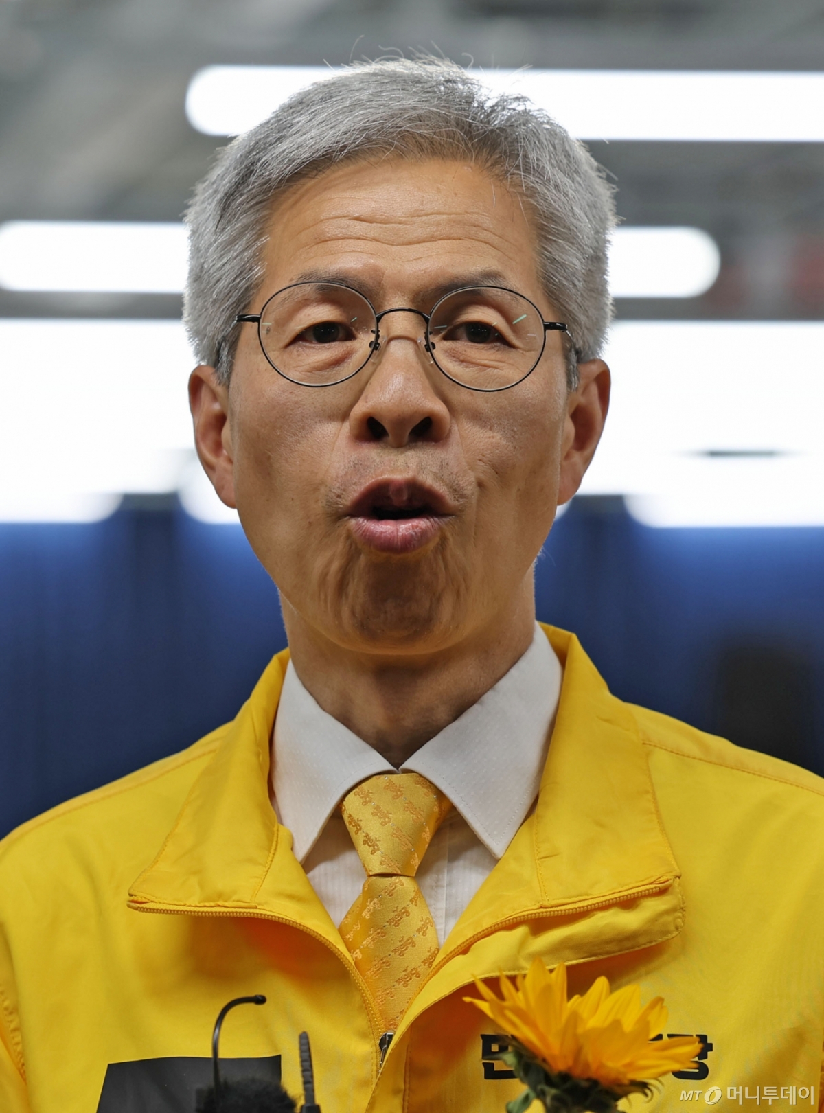 (광주=뉴스1) 박지현 기자 = 29일 오전 광주 동구 전일빌딩245에서 권영국 민주노동당 후보가 광주비상행동과의 간담회에서 발언하고 있다. 2025.5.29/뉴스1  Copyright © 뉴스1. All rights reserved. 무단 전재 및 재배포,  AI학습 이용 금지. /사진=(광주=뉴스1) 박지현 기자