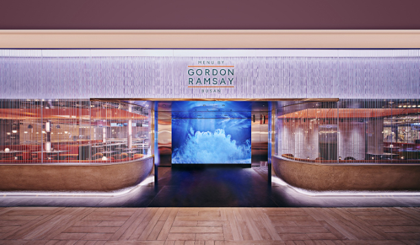 5일 부산 신세계백화점 센텀시티에 오픈한 패밀리 레스토랑 '메뉴 바이 고든 램지'