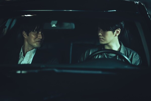 '광장' 스틸 컷 / 사진=넷플릭스