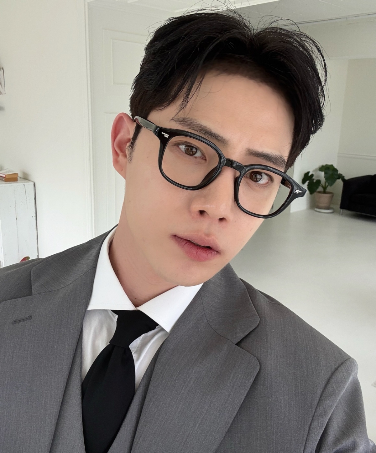 모델 김종석 유족 측이 고인을 둘러싼 루머를 해명했다. /사진=인스타그램 갈무리