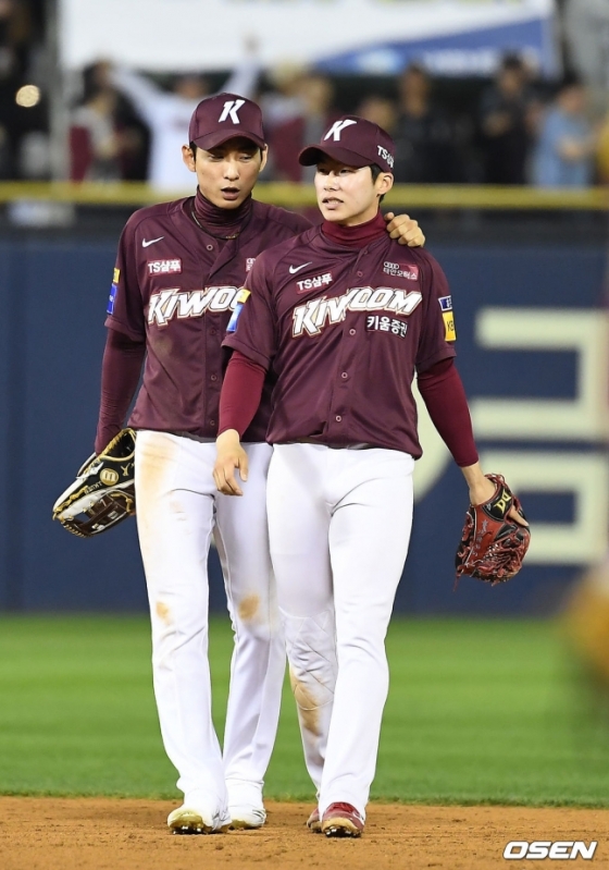 키움 히어로즈 시절 이정후(왼쪽)와 김혜성.