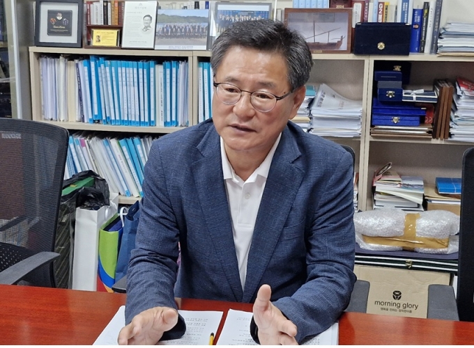 이헌승 국민의힘 원내대표 후보 인터뷰. /사진=의원실 제공