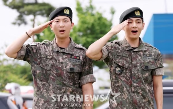 RM과 뷔. 사진=스타뉴스DB