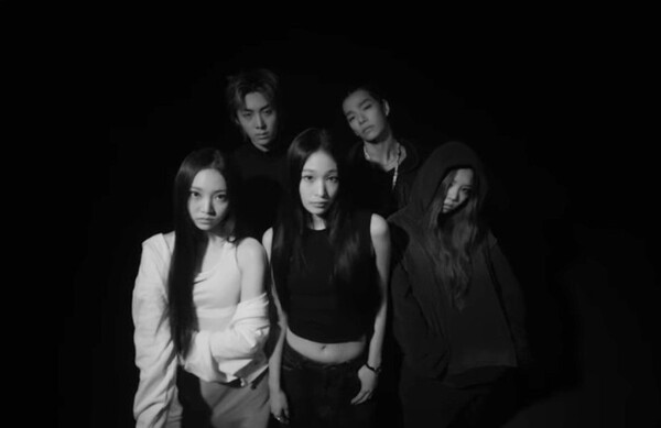 올데이 프로젝트 / 사진=더블랙레이블