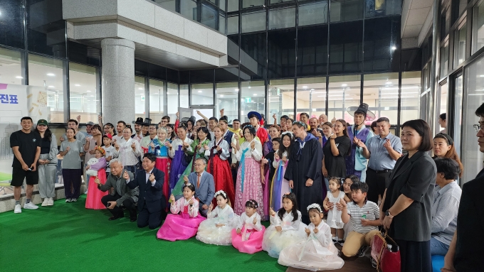 ▲지난해 진행된 고려인 추석명절 행사/사진제공=제천시