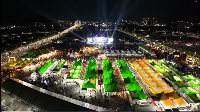 ▲2024년 6월 18일에 개막한 춘천막국수닭갈비축제 모습/사진제공=춘천시