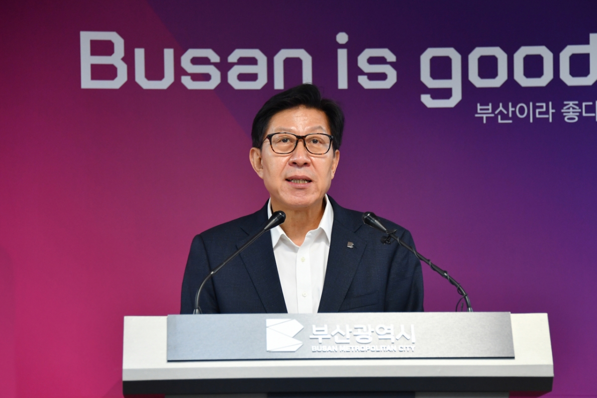 박형준 부산시장이 노후계획도시정비 기본계획에 대해 설명하고 있다./사진제공=부산시