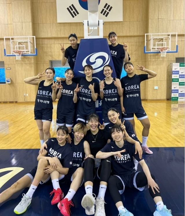 한국 여자농구대표팀. /사진=대한민국농구협회 SNS
