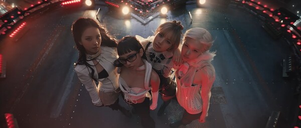 /사진='뛰어' 뮤직비디오