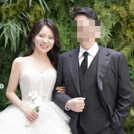 예능 '나는 솔로' 19기 영숙(가명)이 결혼 소식을 전했다. /사진=나는솔로 19기 영숙 인스타그램 캡처 