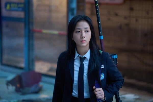 사진제공=롯데엔터테인먼트, 스마일게이트