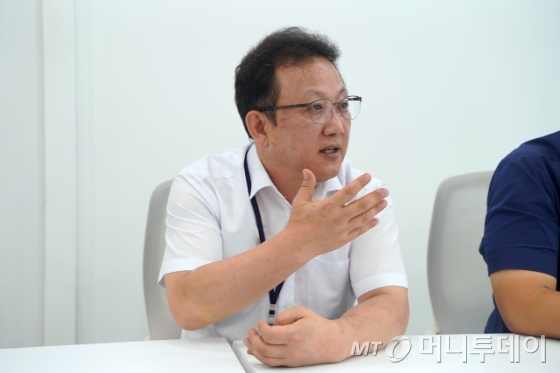 홍정환 스페클립스 대표가 내년 목표 중인 코스닥 상장 이후 사업 계획에 대해 설명하고 있다. /사진=정기종 기자