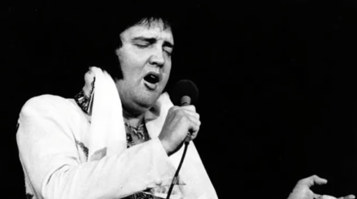 사망 직전 엘비스 프레슬리의 모습