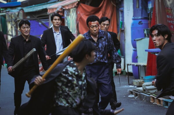 '보스', 사진제공=하이브미디어코프