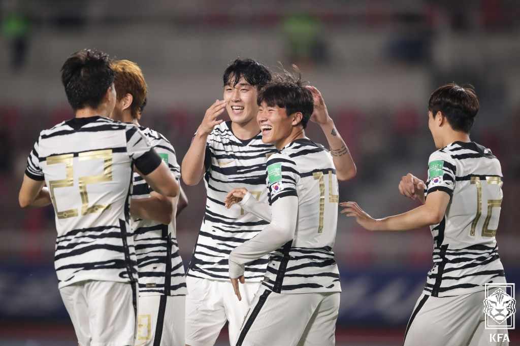 지난 2021년 6월 2022 국제축구연맹(FIFA) 카타르 월드컵 아시아 2차 예선 스리랑카전에 교체로 출전해 A매치 데뷔전 데뷔골을 터뜨렸던 정상빈(오른쪽 두 번째). /사진=대한축구협회 제공