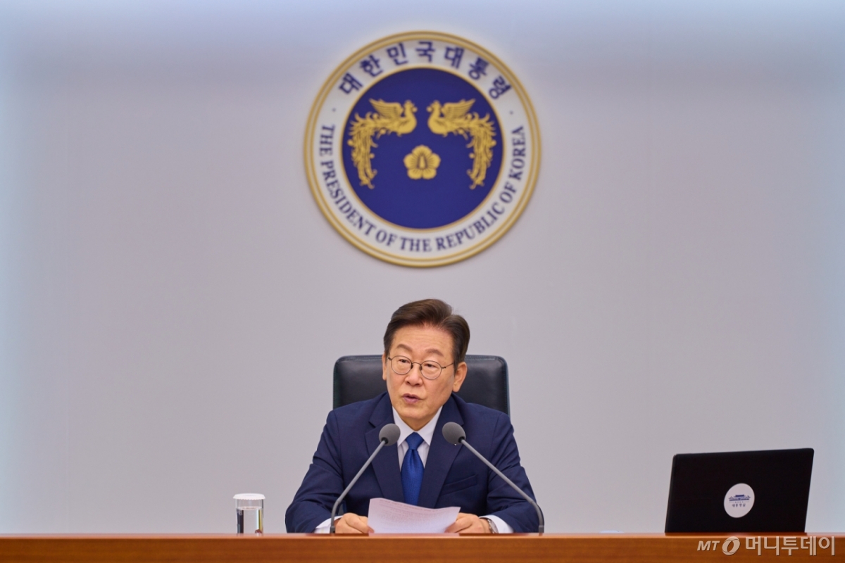 (서울=뉴스1) 허경 기자 = 이재명 대통령이 4일 서울 용산 대통령실 청사에서 열린 제9차 수석·보좌관 회의에서 발언하고 있다. (대통령실 제공. 재판매 및 DB 금지) 2025.9.4/뉴스1 Copyright © 뉴스1. All rights reserved. 무단 전재 및 재배포, AI학습 이용 금지. /사진=(서울=뉴스1) 허경 기자