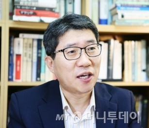 채진원 경희대 공공거버넌스연구소 연구원·정치학